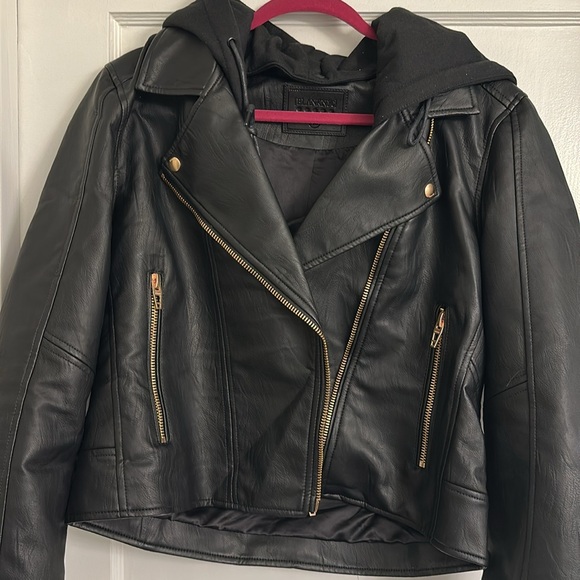 Never worn Soft blk faux leather jacket w/ removable sweat hoodie XL fits like L - Picture 5 of 5